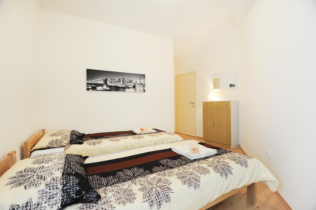 Jaz Apartment