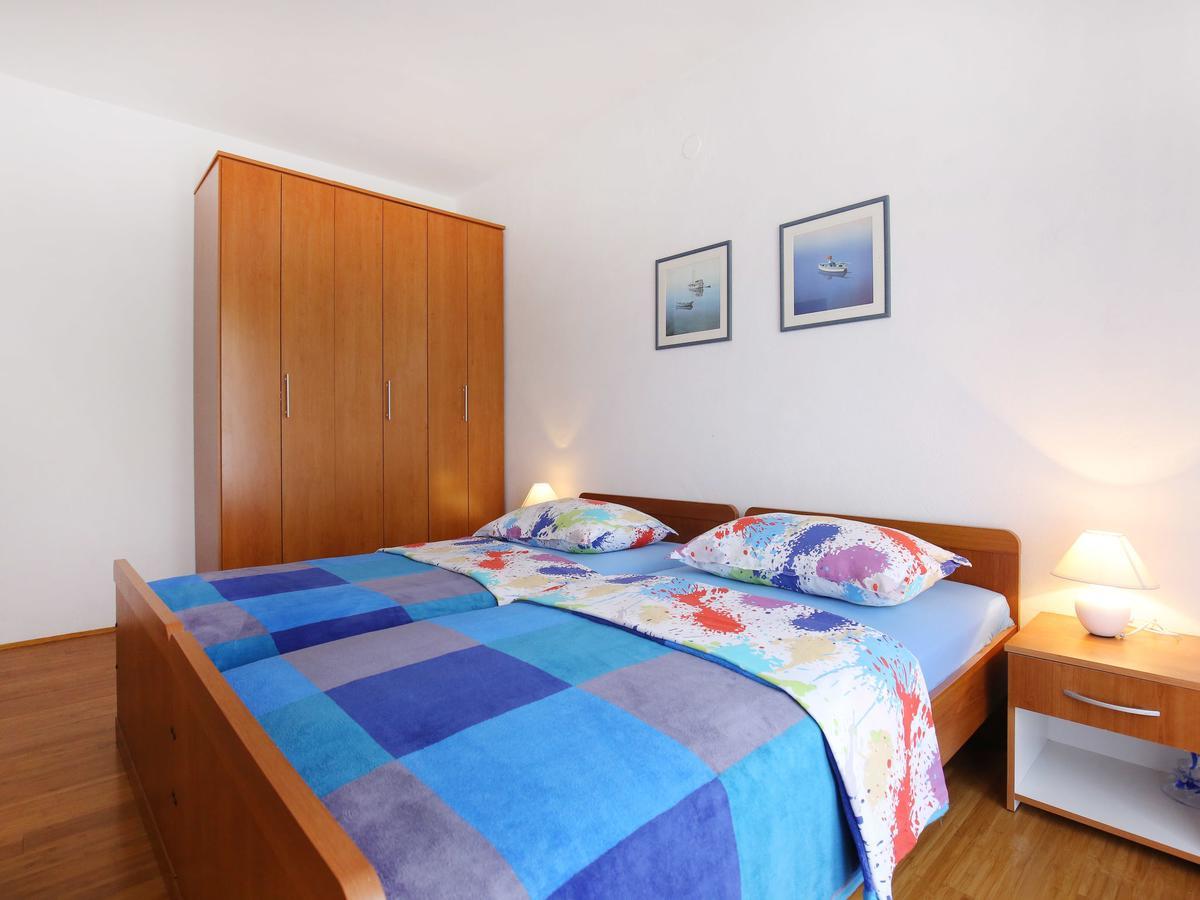Jaz Apartment *